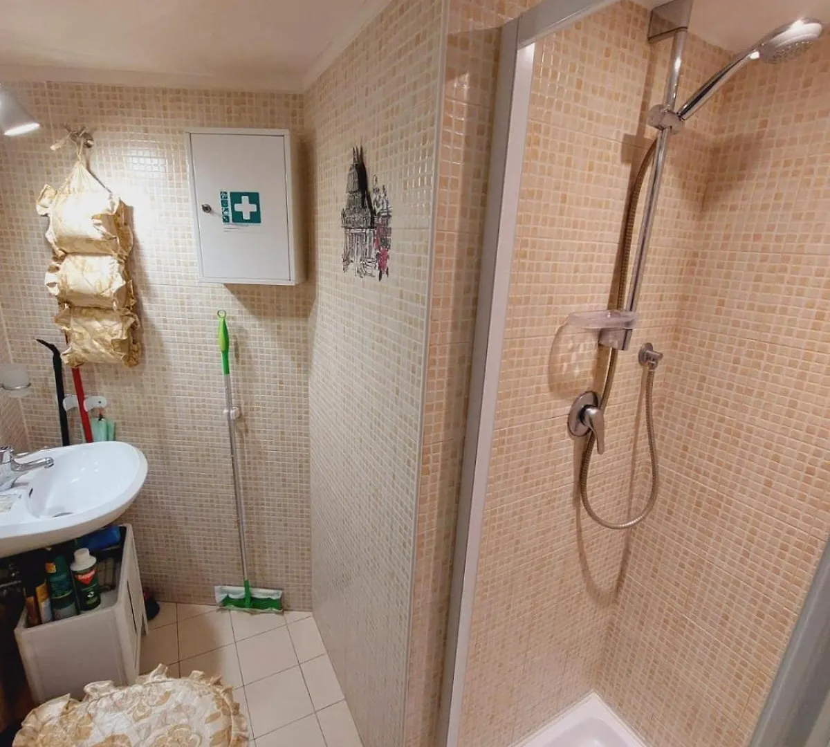 Mini Suite Indipendente Roma 0*,  Italia